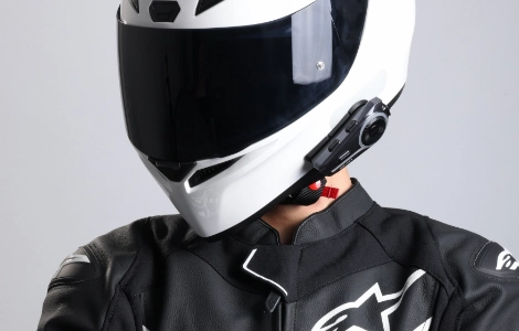 OHMIEX D9: 현대적인 라이딩을 위한 끊김 없는 커뮤니케이션의 재정의